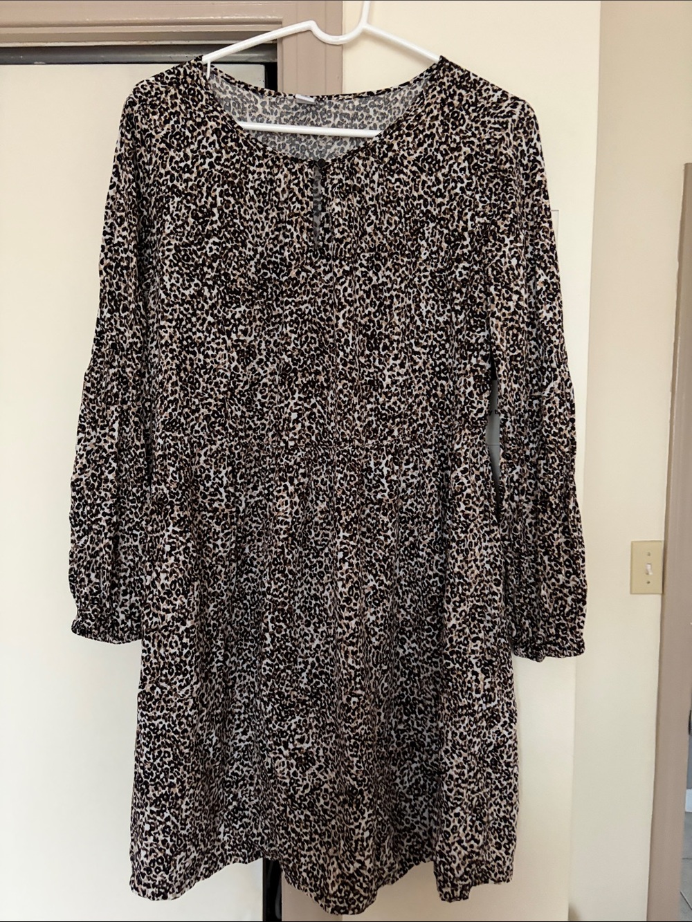 Old navy Leopard Print Long Sleeve Dress - Black & Tan
